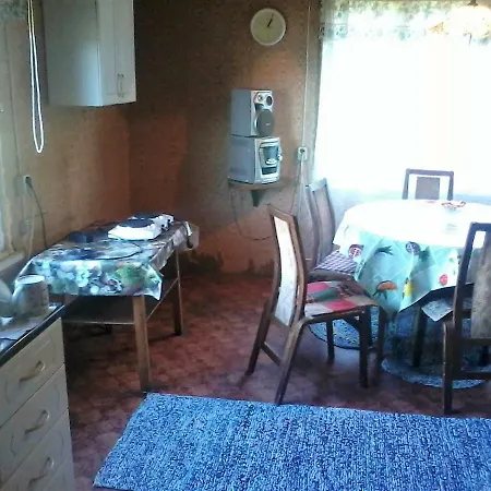 Kamp alanı Forest House Ormu Venevere (Laane-Virumaa)